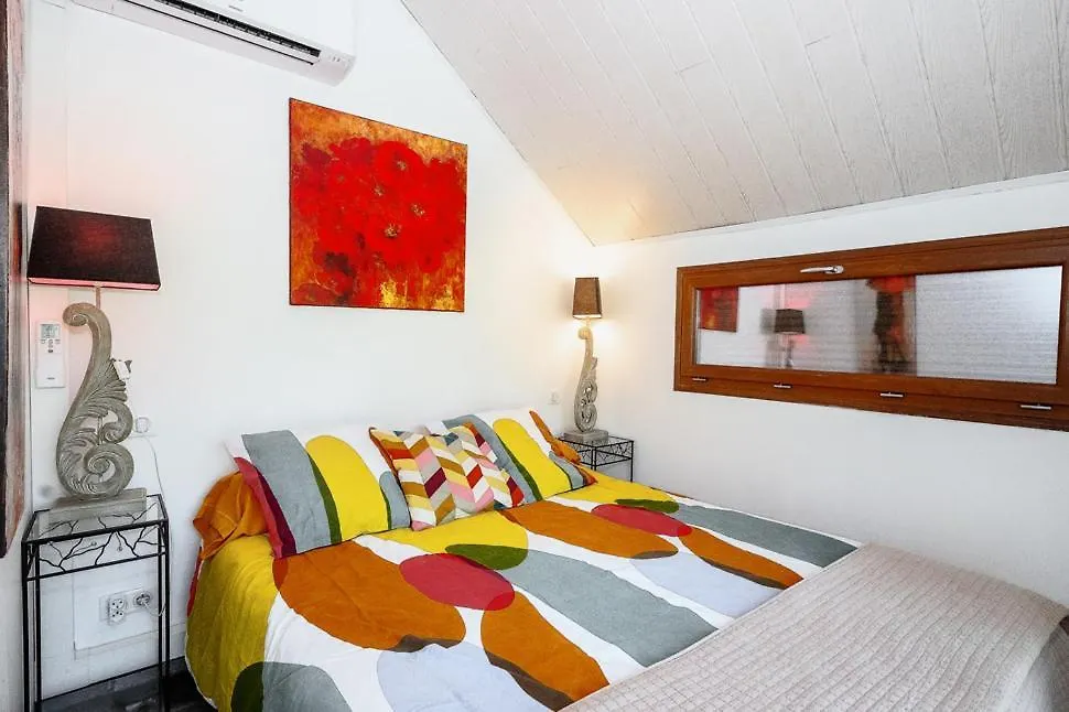 Holiday home Gite Bien-Etre Hammam Et Jacuzzi ,Sauna La Grotte